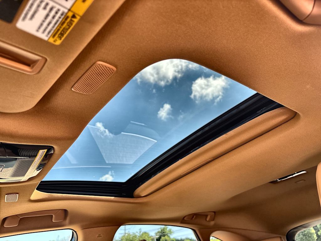 Thumbnail: 2024 Lexus ES - 28