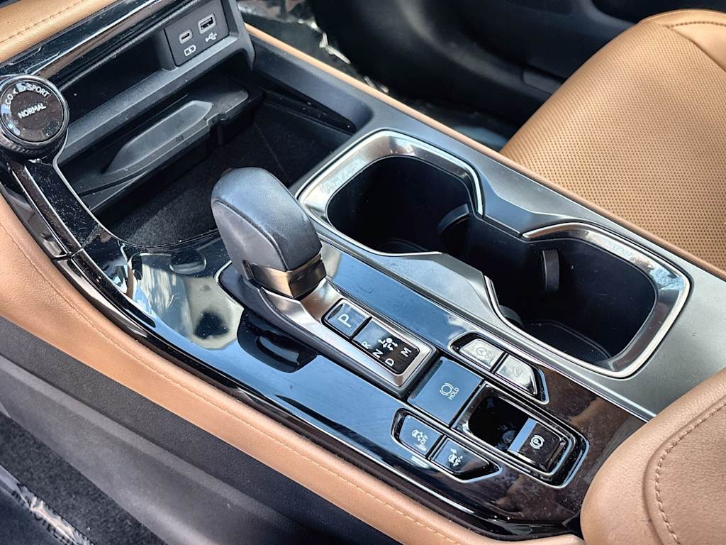 Thumbnail: 2024 Lexus ES - 15