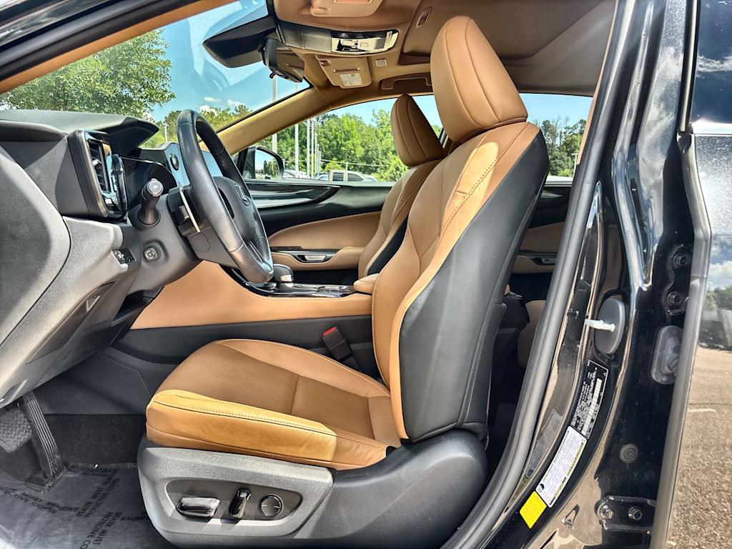 Thumbnail: 2024 Lexus ES - 12