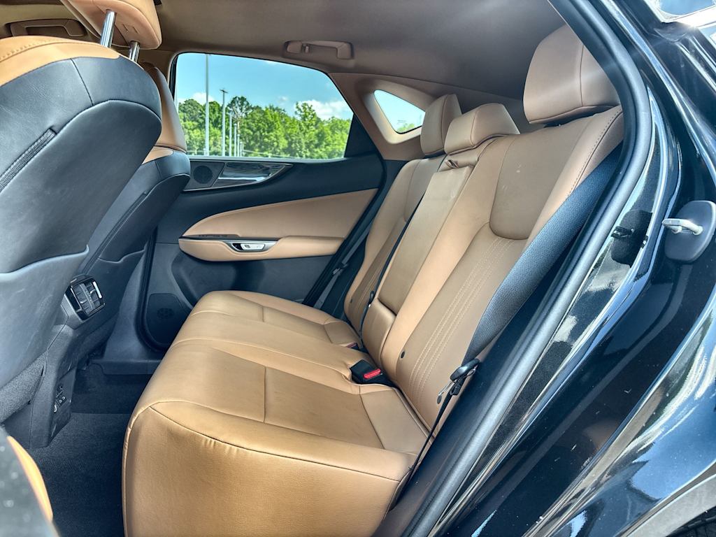 Thumbnail: 2024 Lexus ES - 13