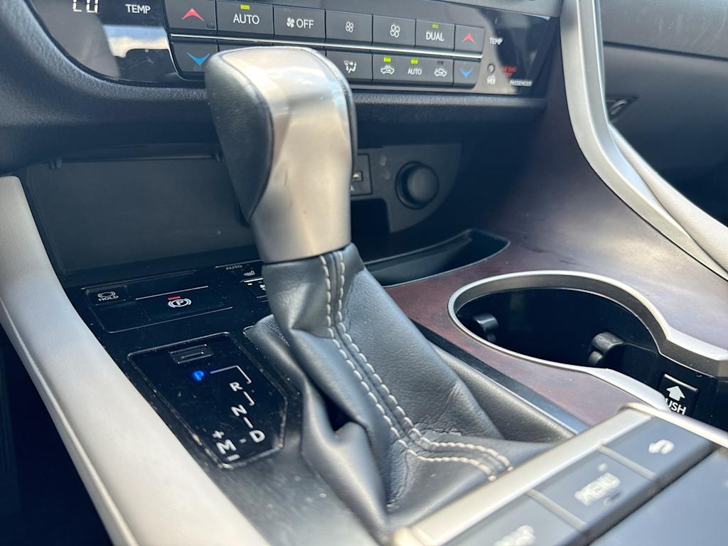 Thumbnail: 2020 Lexus RX - 28