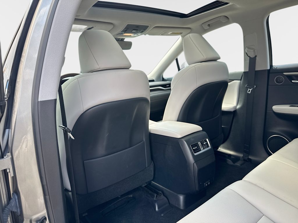 Thumbnail: 2020 Lexus RX - 26