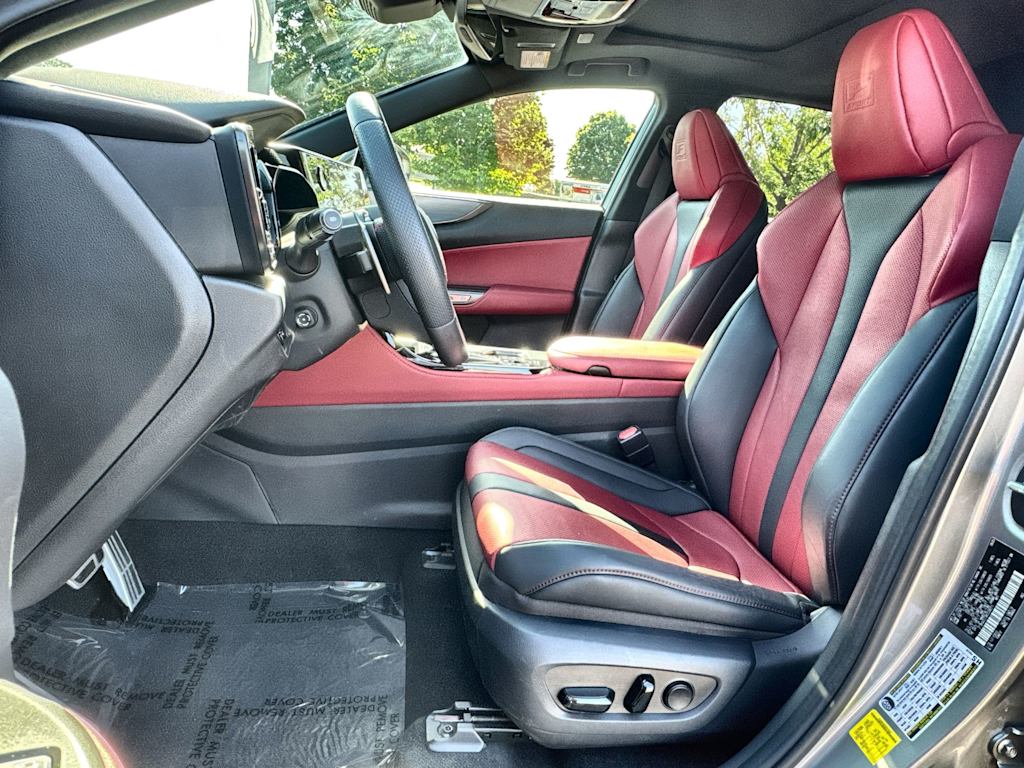 Thumbnail: 2024 Lexus ES - 12