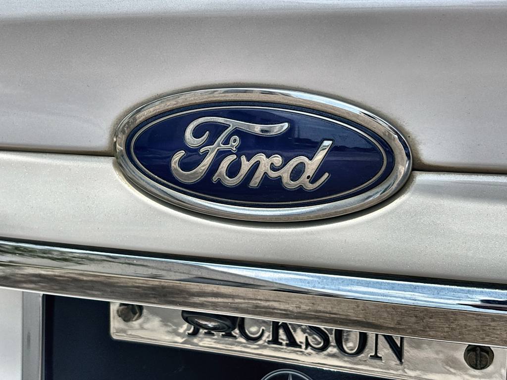 Thumbnail: 2018 Ford Fusion - 26