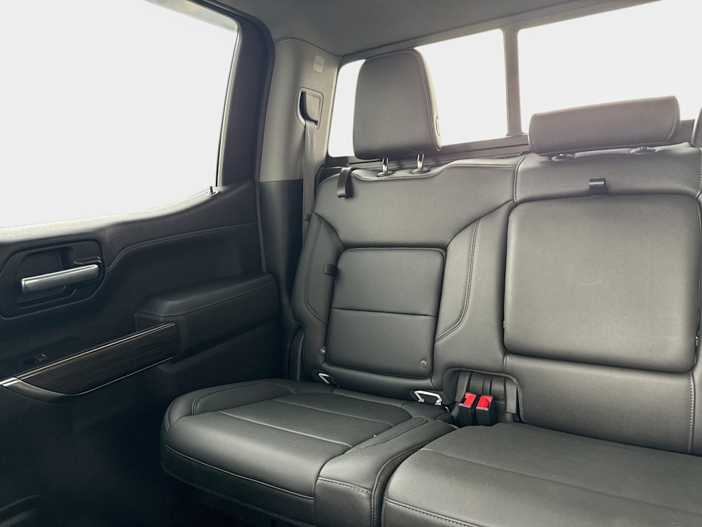 Thumbnail: 2019 Chevrolet Silverado 1500 - 24