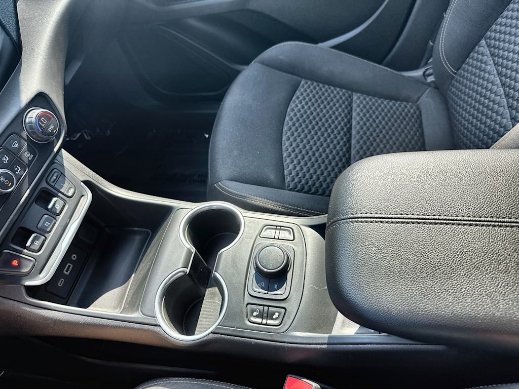 Thumbnail: 2021 GMC Terrain - 15