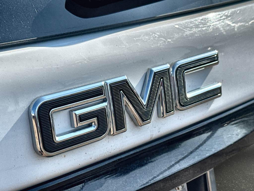 Thumbnail: 2021 GMC Terrain - 24