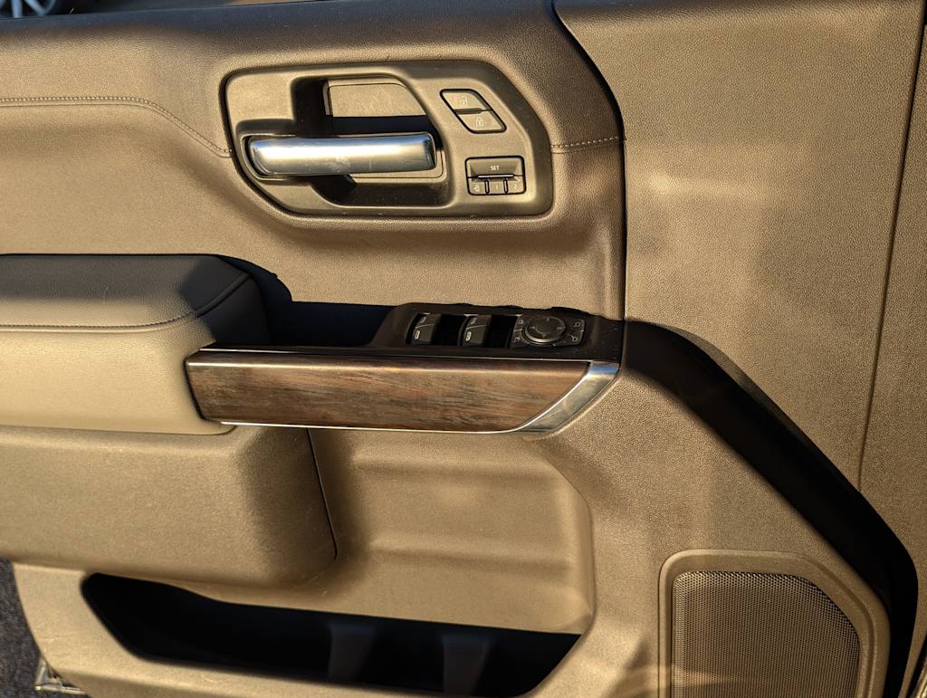 Thumbnail: 2020 GMC Sierra 1500 - 24