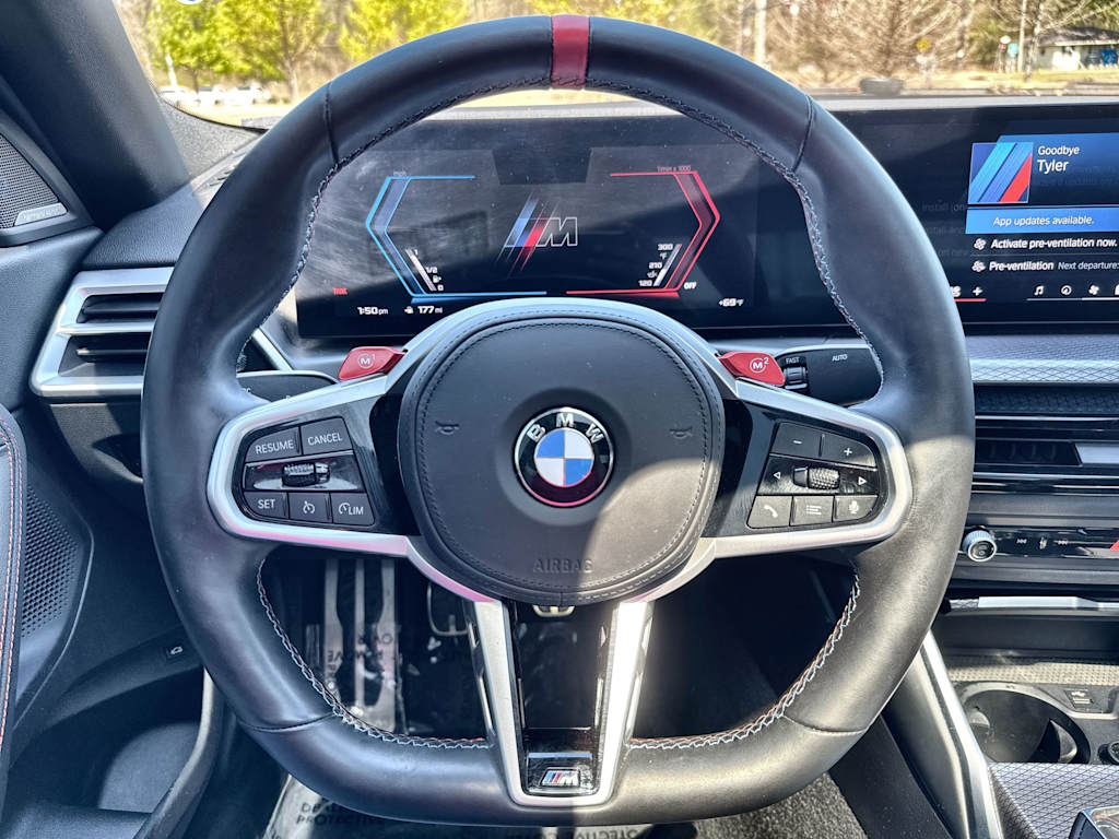 Thumbnail: 2025 BMW M2 - 10