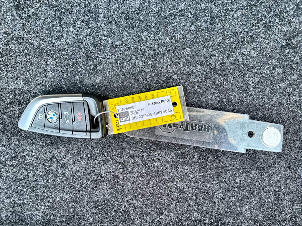 Thumbnail: 2025 BMW M2 - 17