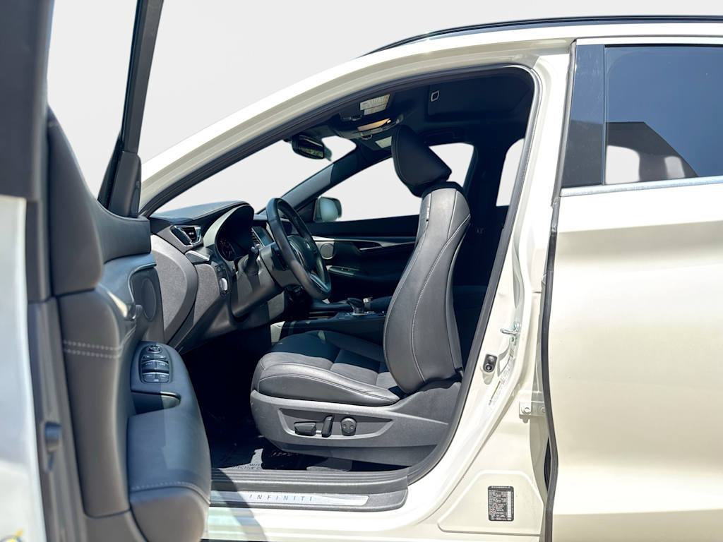 Thumbnail: 2022 INFINITI QX55 - 24