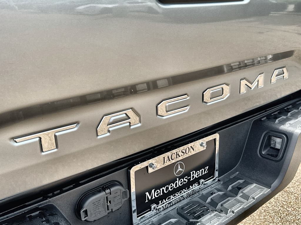 Thumbnail: 2023 Toyota Tacoma - 7