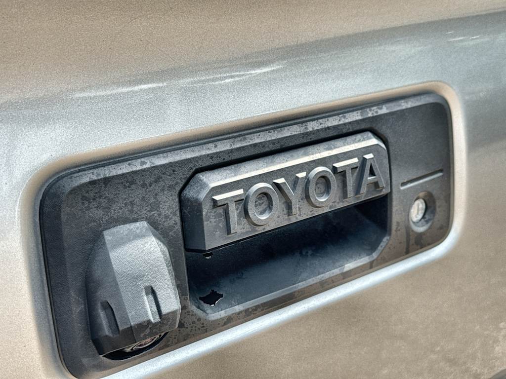 Thumbnail: 2023 Toyota Tacoma - 17