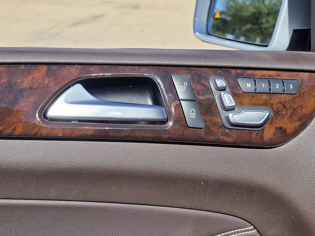 Thumbnail: 2019 Mercedes-Benz GLS - 8