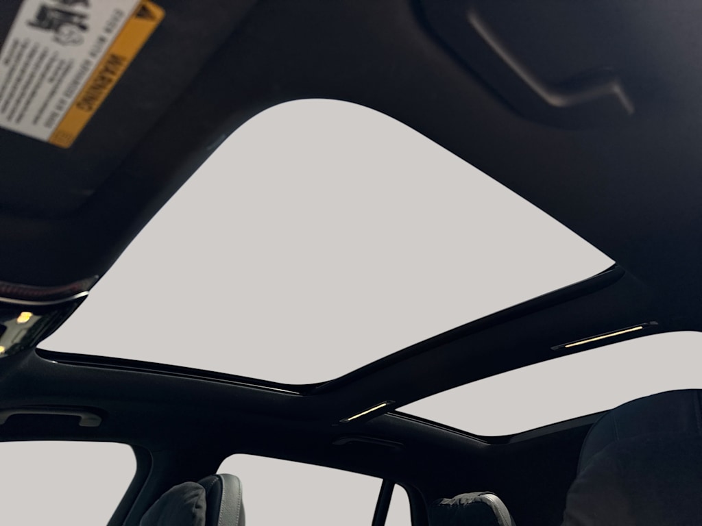 Thumbnail: 2023 Mercedes-Benz EQS - 29