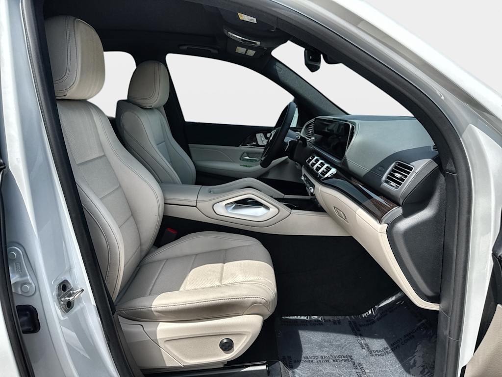 Thumbnail: 2026 Mercedes-Benz GLE - 21