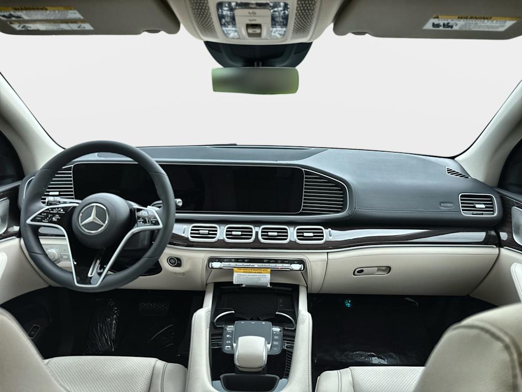 Thumbnail: 2026 Mercedes-Benz GLE - 2