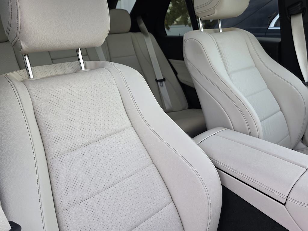 Thumbnail: 2025 Mercedes-Benz GLE - 5