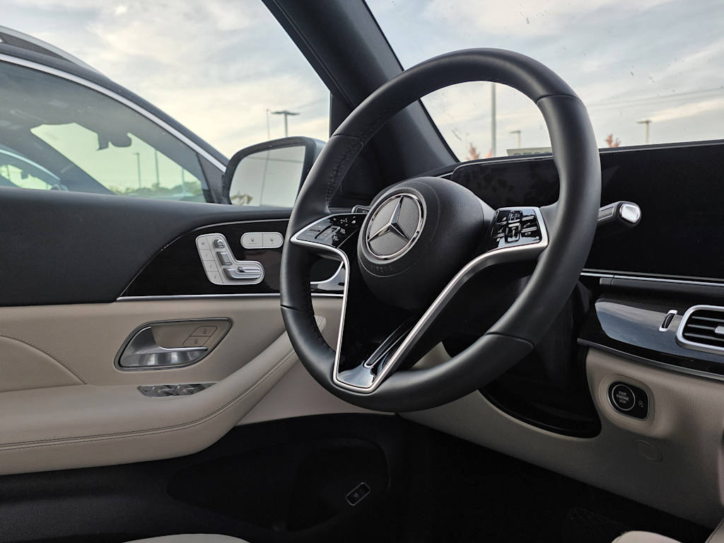 Thumbnail: 2025 Mercedes-Benz GLE - 4