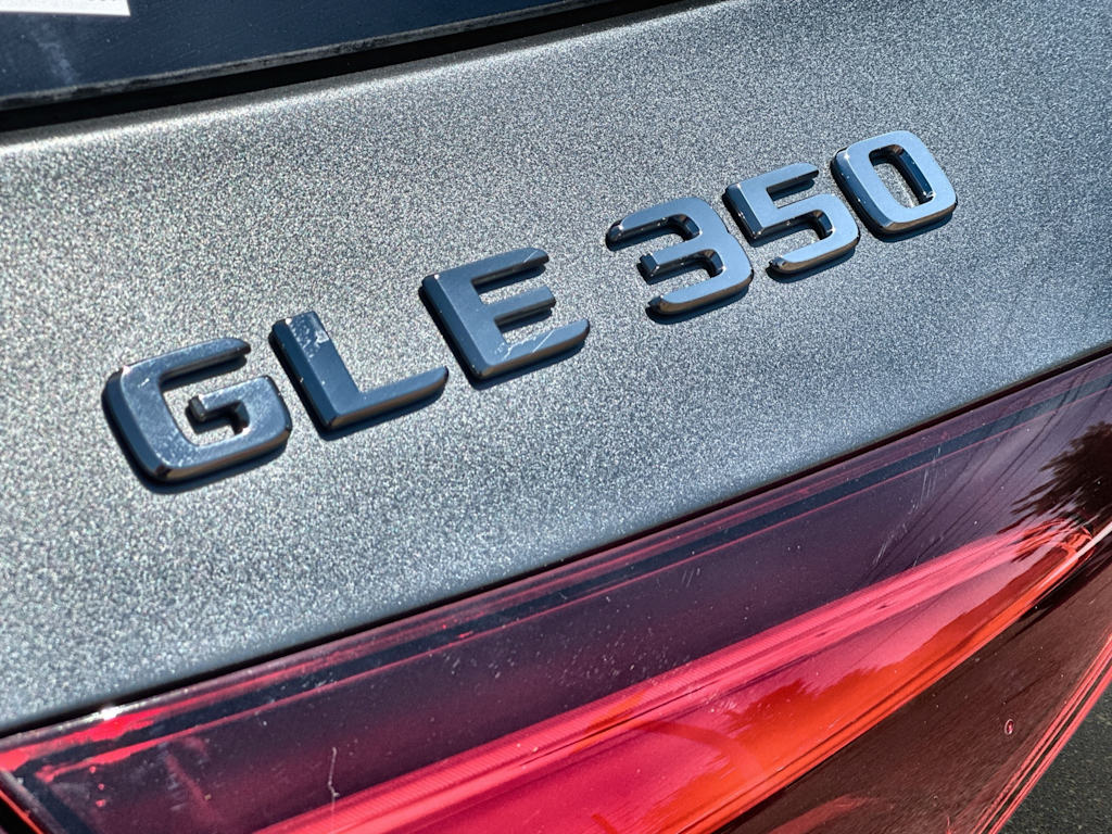 Thumbnail: 2026 Mercedes-Benz GLE - 7