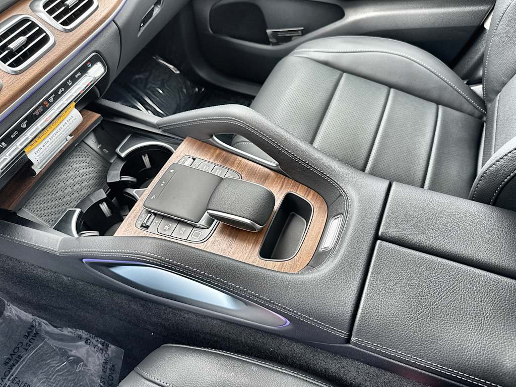 Thumbnail: 2026 Mercedes-Benz GLE - 15