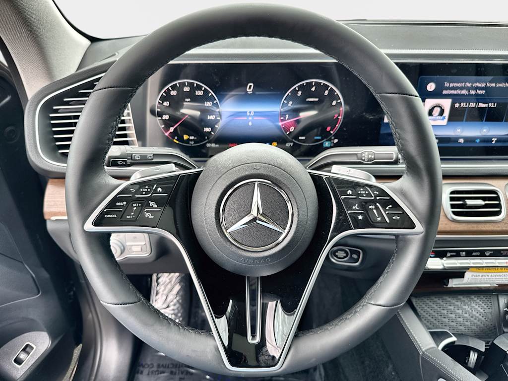 Thumbnail: 2026 Mercedes-Benz GLE - 10