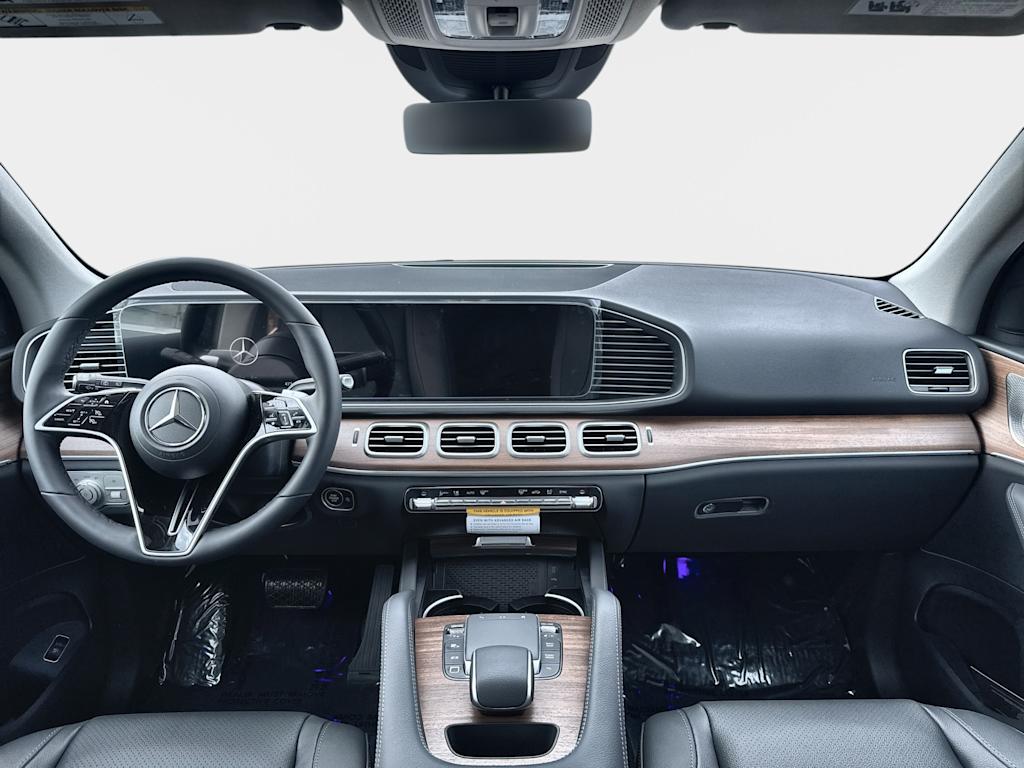 Thumbnail: 2026 Mercedes-Benz GLE - 2