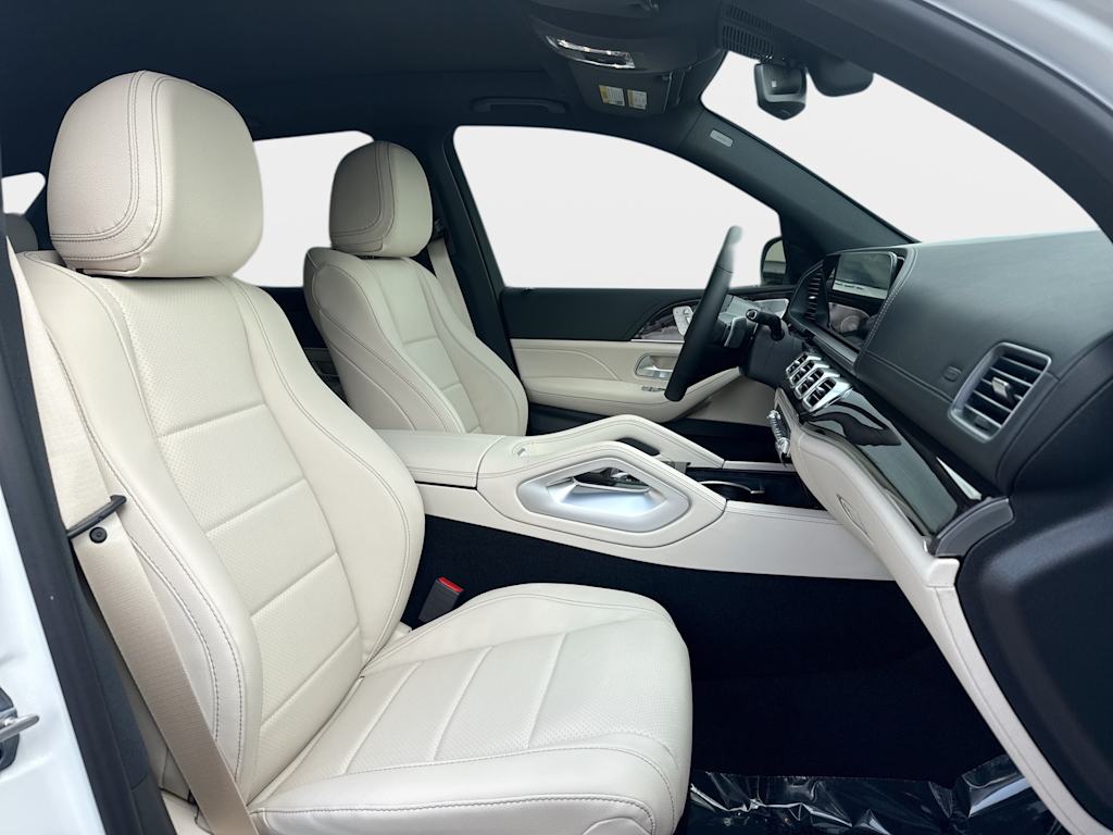 Thumbnail: 2026 Mercedes-Benz GLE - 25