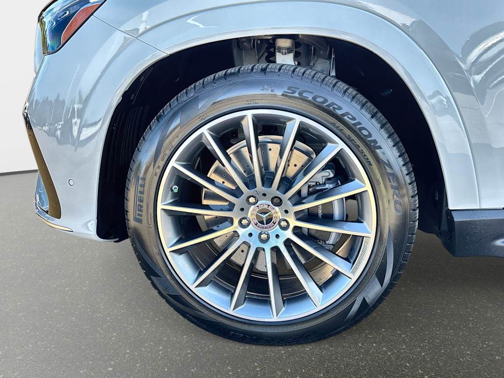 Thumbnail: 2026 Mercedes-Benz GLE - 8
