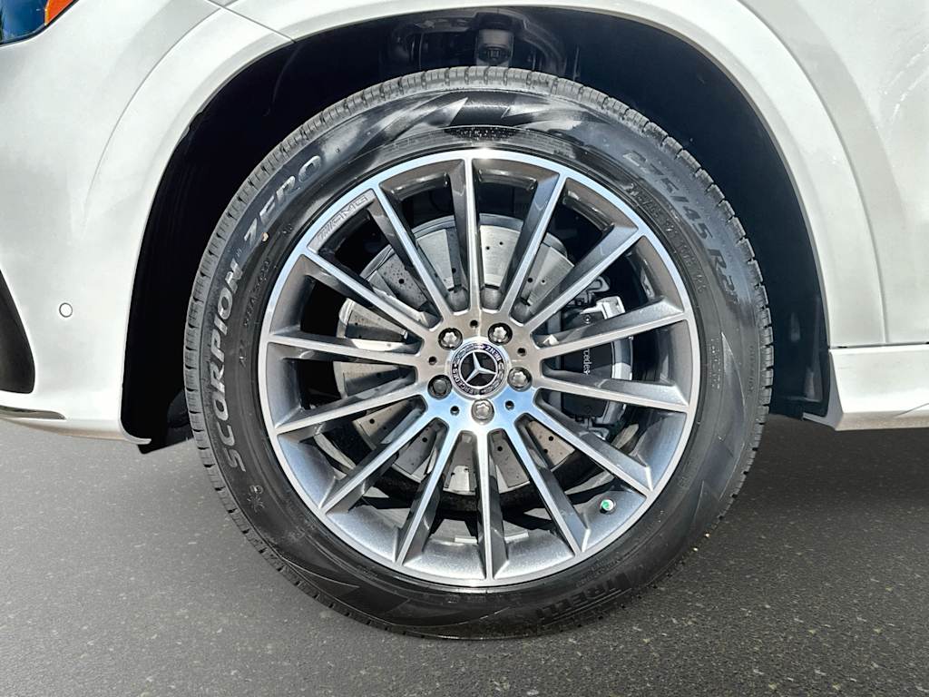 Thumbnail: 2026 Mercedes-Benz GLE - 8