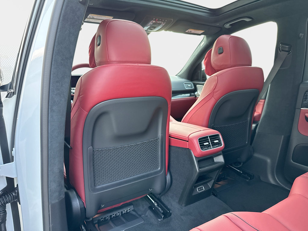 Thumbnail: 2026 Mercedes-Benz GLE - 23