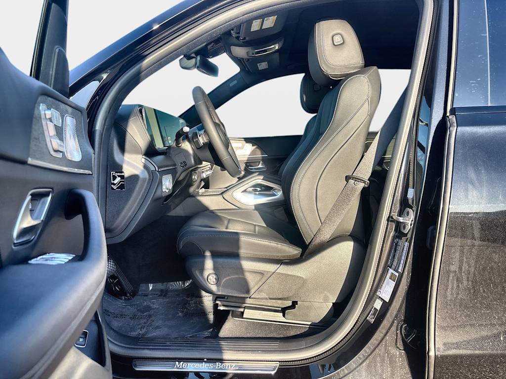 Thumbnail: 2026 Mercedes-Benz GLE - 8