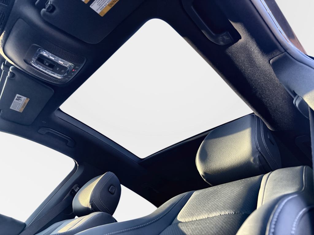 Thumbnail: 2026 Mercedes-Benz GLE - 26