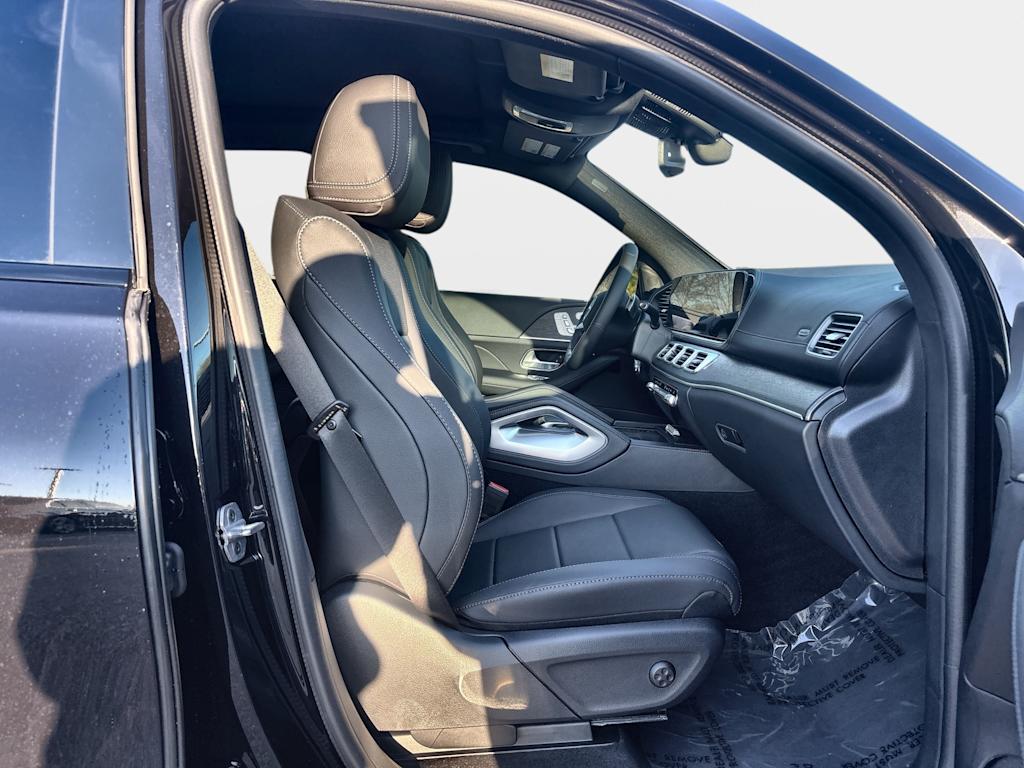 Thumbnail: 2026 Mercedes-Benz GLE - 18