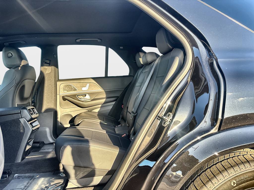 Thumbnail: 2026 Mercedes-Benz GLE - 10