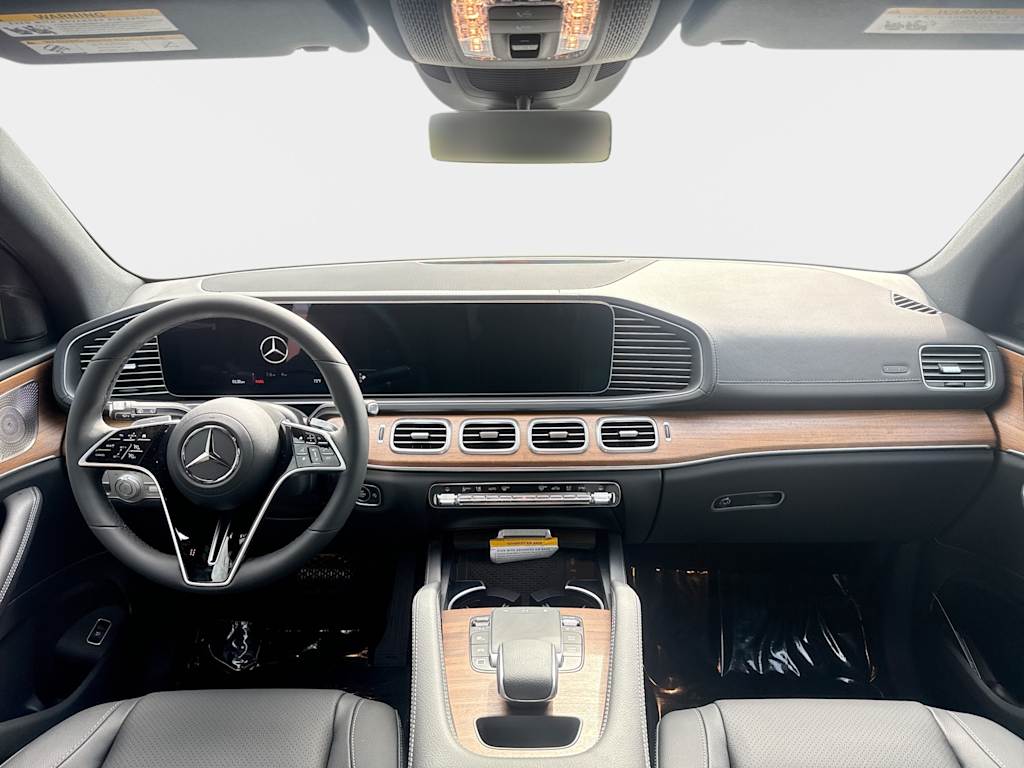 Thumbnail: 2026 Mercedes-Benz GLE - 2