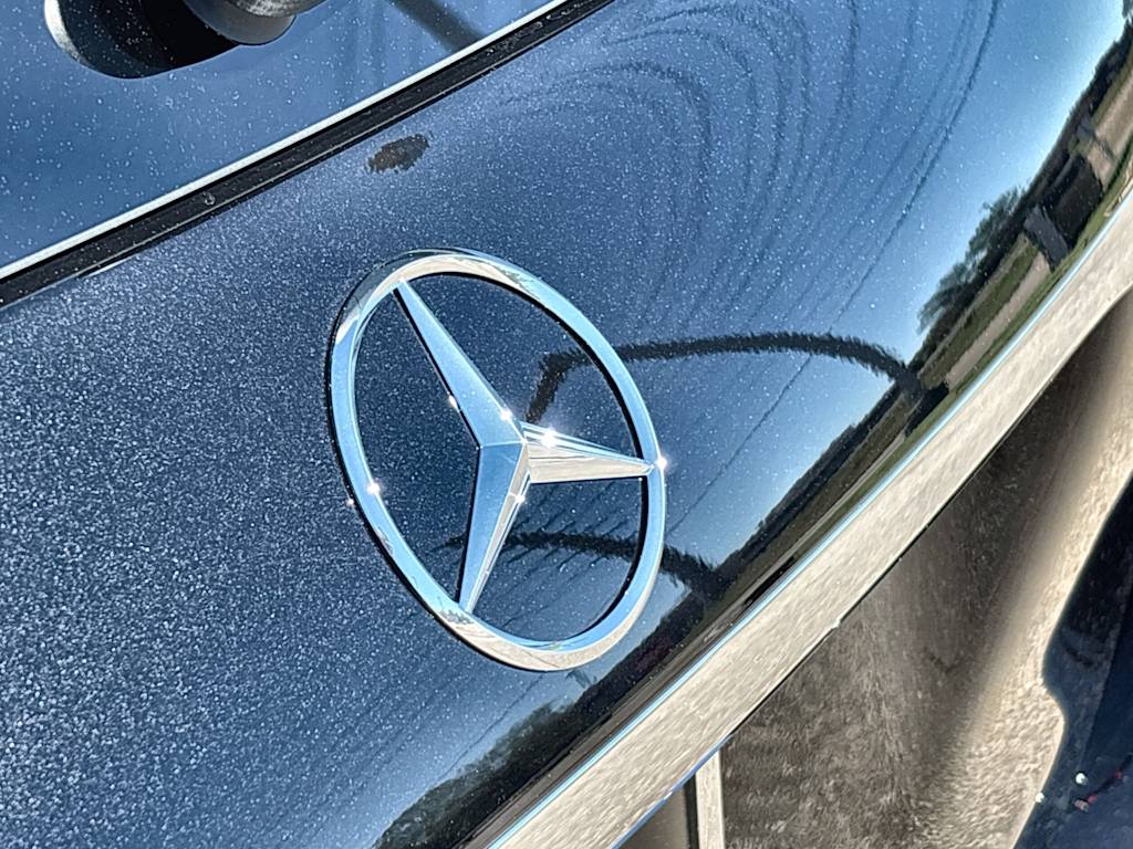 Thumbnail: 2026 Mercedes-Benz GLE - 22
