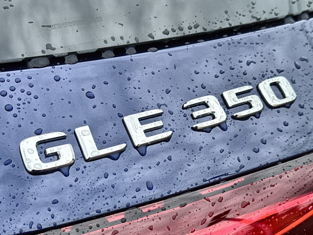 Thumbnail: 2026 Mercedes-Benz GLE - 7