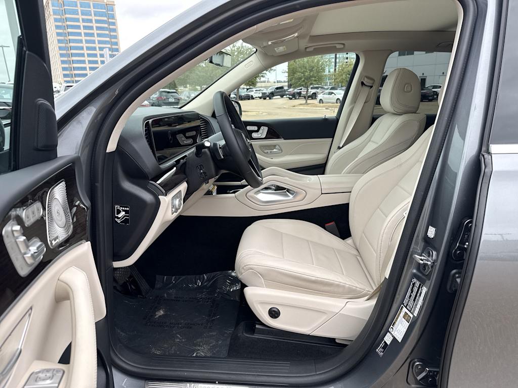 Thumbnail: 2026 Mercedes-Benz GLE - 11