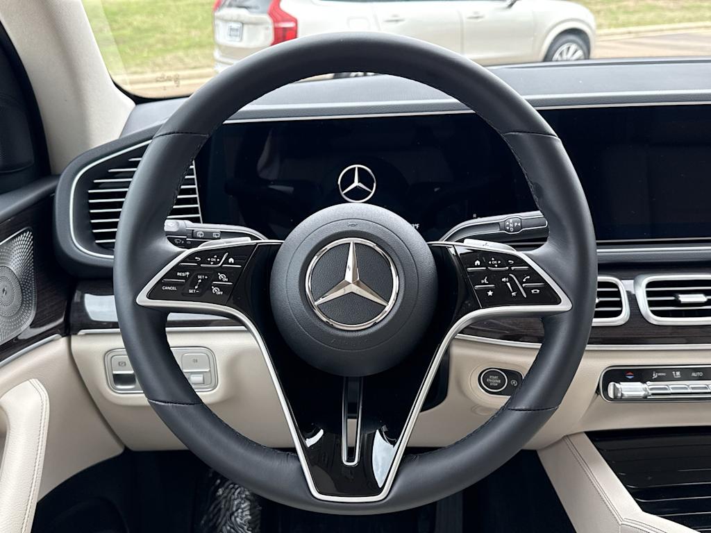 Thumbnail: 2026 Mercedes-Benz GLE - 10