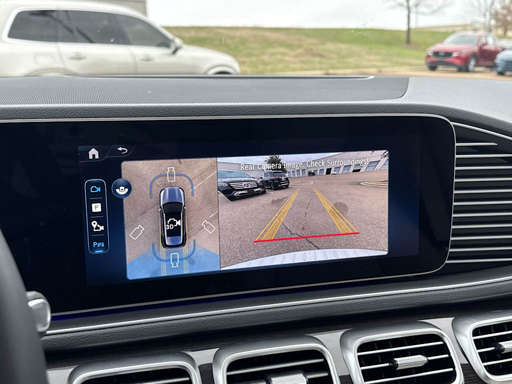 Thumbnail: 2026 Mercedes-Benz GLE - 14