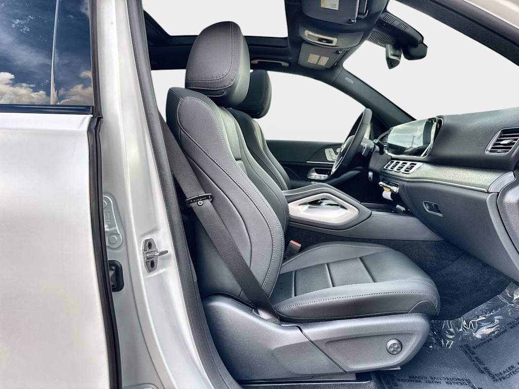 Thumbnail: 2026 Mercedes-Benz GLE - 20