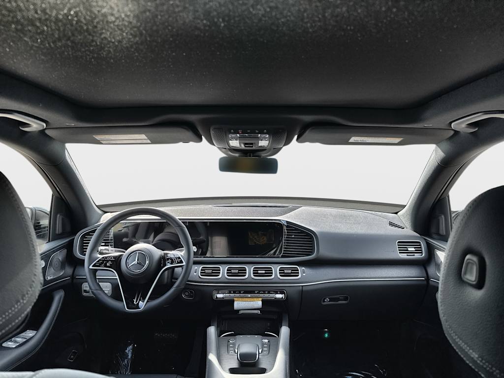 Thumbnail: 2026 Mercedes-Benz GLE - 2