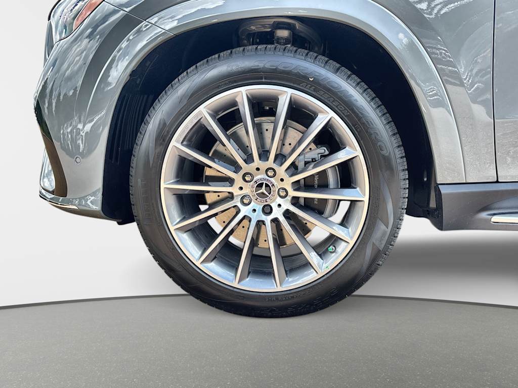 Thumbnail: 2026 Mercedes-Benz GLE - 8