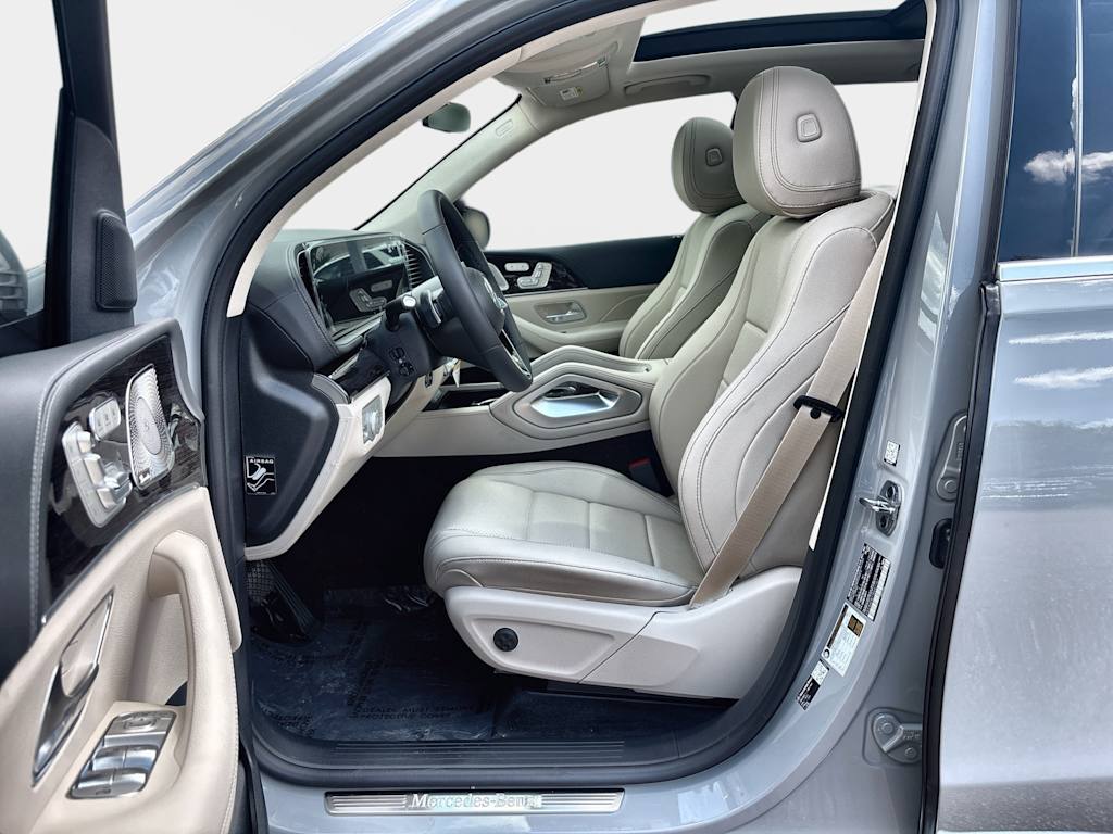 Thumbnail: 2026 Mercedes-Benz GLE - 11