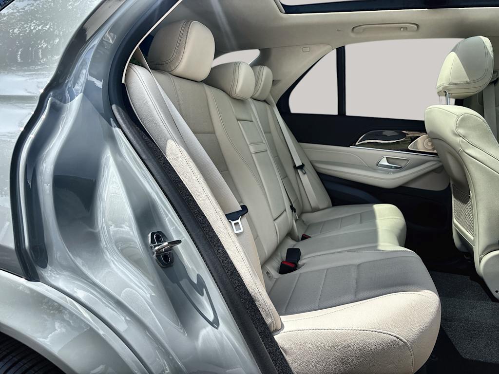Thumbnail: 2026 Mercedes-Benz GLE - 25