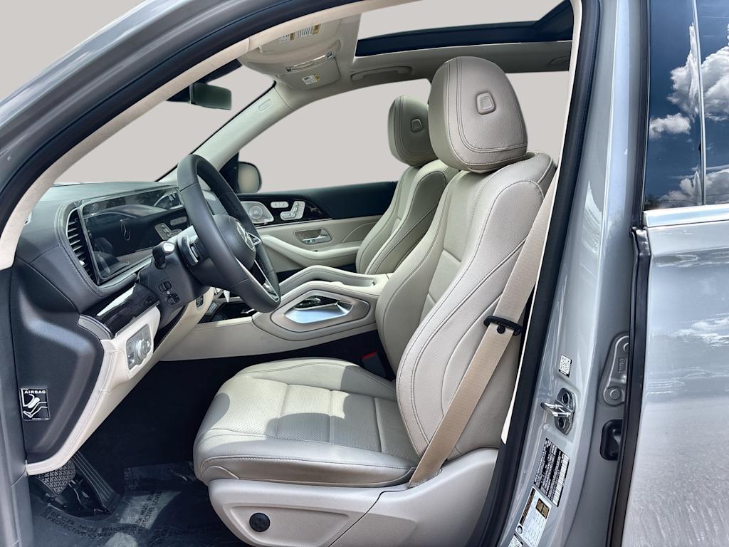 Thumbnail: 2026 Mercedes-Benz GLE - 12