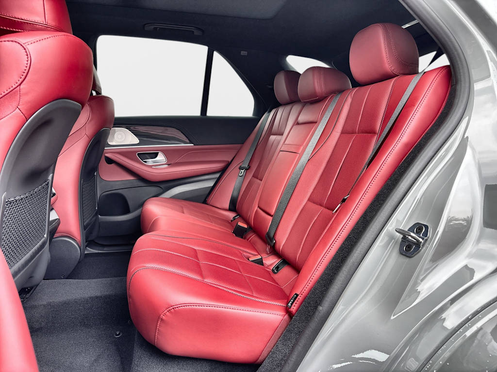 Thumbnail: 2026 Mercedes-Benz GLE - 13
