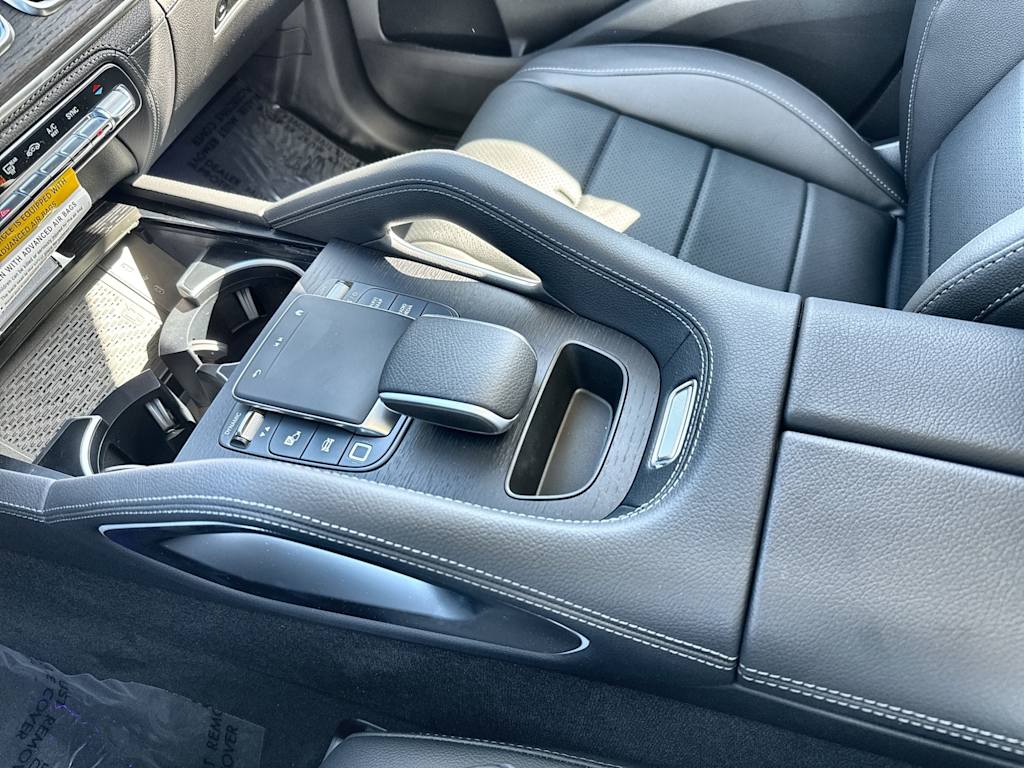 Thumbnail: 2026 Mercedes-Benz GLE - 25