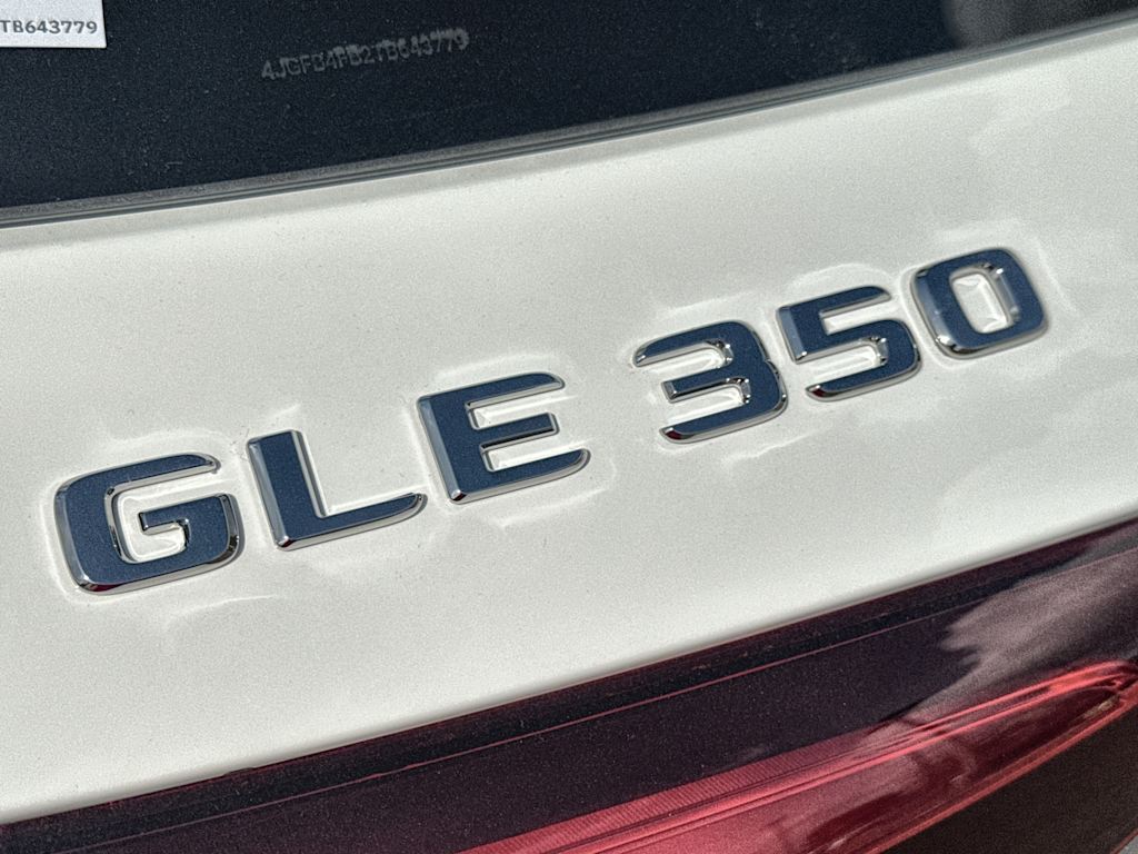 Thumbnail: 2026 Mercedes-Benz GLE - 7